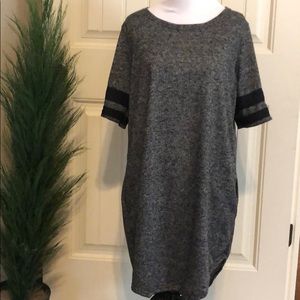 Tunic with pockets sz M